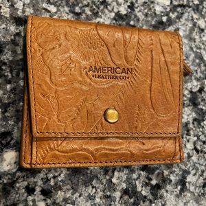 Women’s American Leather mini wallet.